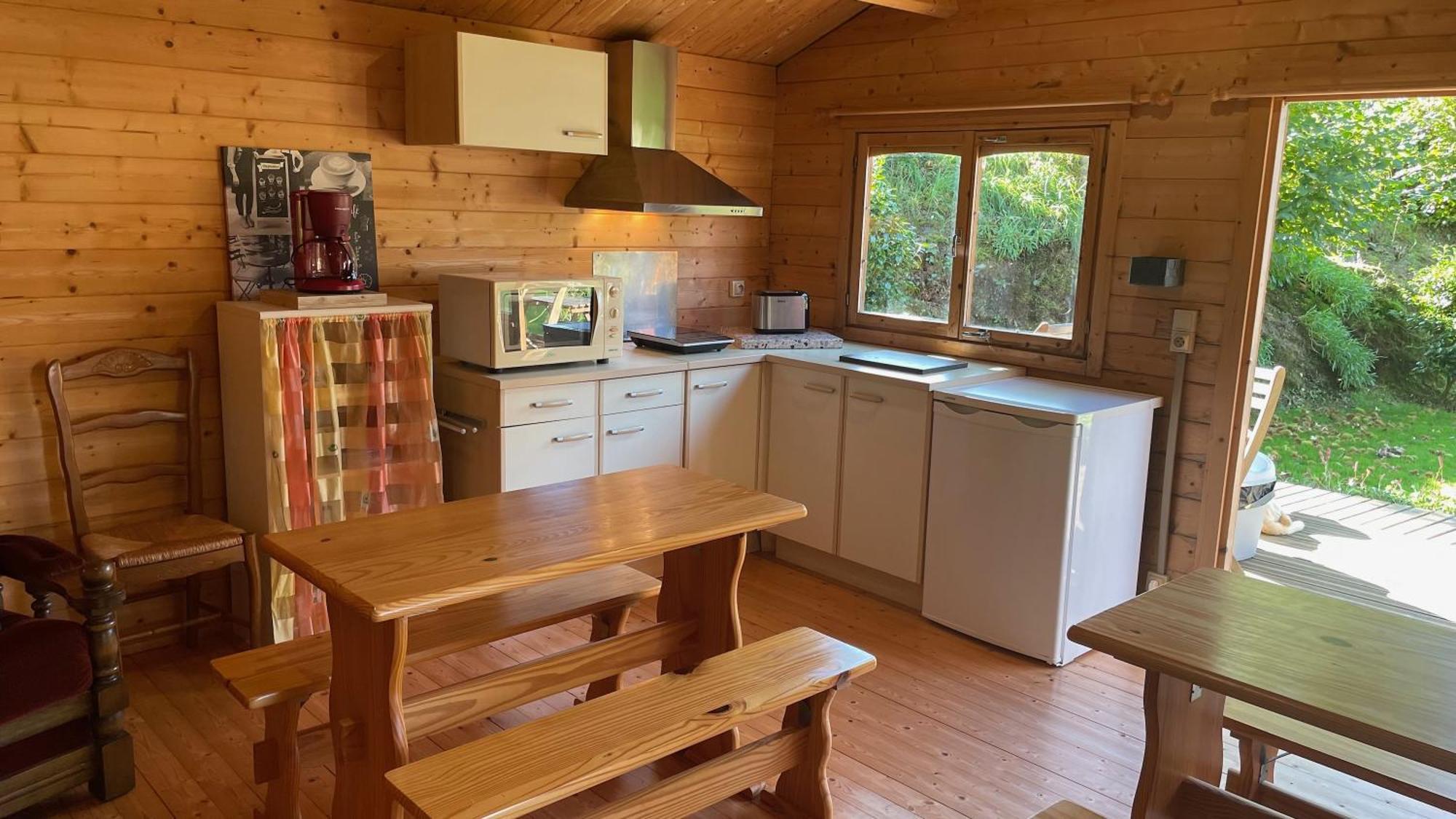 Poullaouen Chambres D'Hotes Les Tilleuls מראה חיצוני תמונה