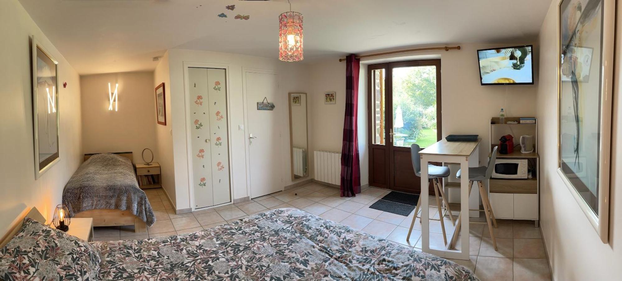 Poullaouen Chambres D'Hotes Les Tilleuls מראה חיצוני תמונה